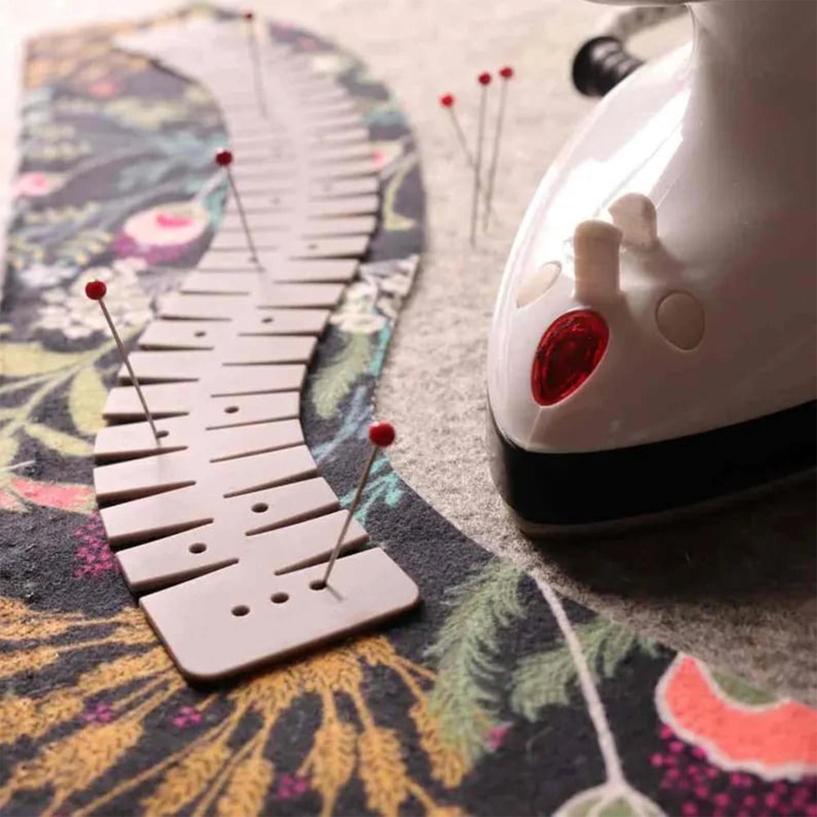 Silicone Hemming Ruler With Ma - Sewing Necessities 评论和价格